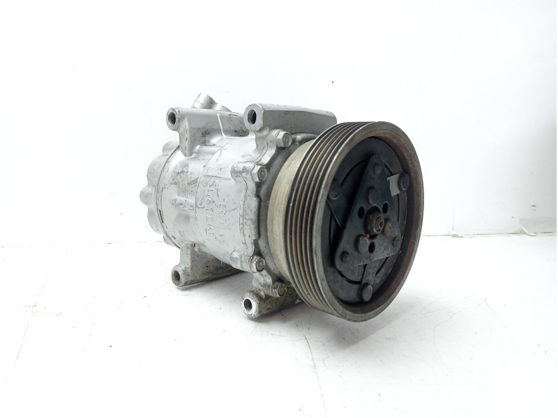 Recambio de compresor aire acondicionado para renault kangoo (f/kc0) express campus referencia OEM IAM 8200953358 SD6VDAF 