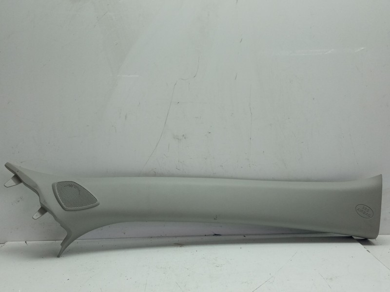 Recambio de moldura para toyota yaris referencia OEM IAM 62211K0030B0  