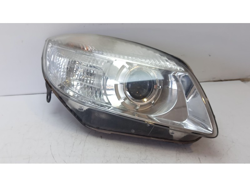 Recambio de faro izquierdo para skoda fabia i (6y2) 1.4 tdi referencia OEM IAM 5J1941017A  