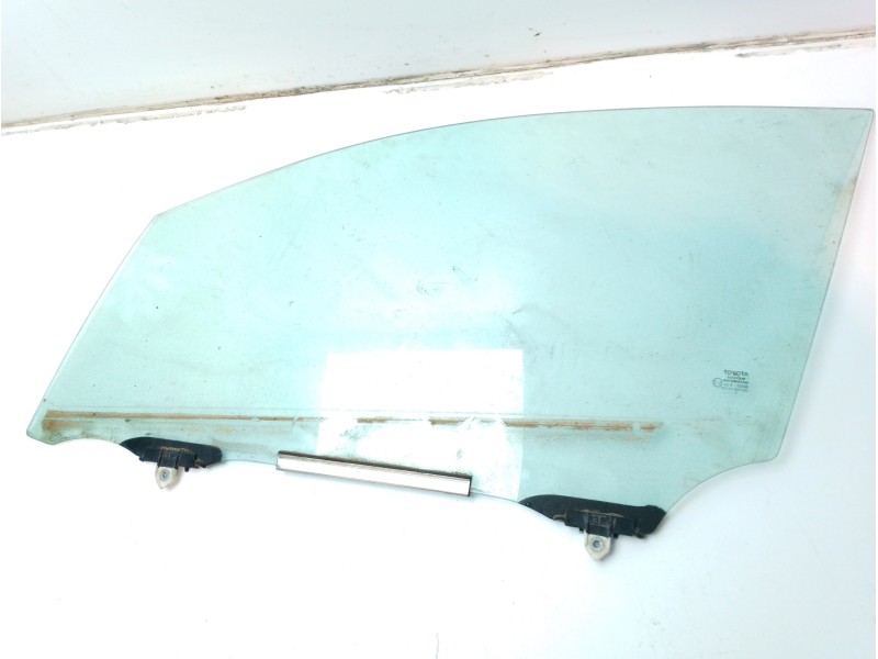 Recambio de luna delantera izquierda para toyota c-hr hybrid active referencia OEM IAM 68102F4010  