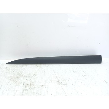 MOLDURA 5547176010 
