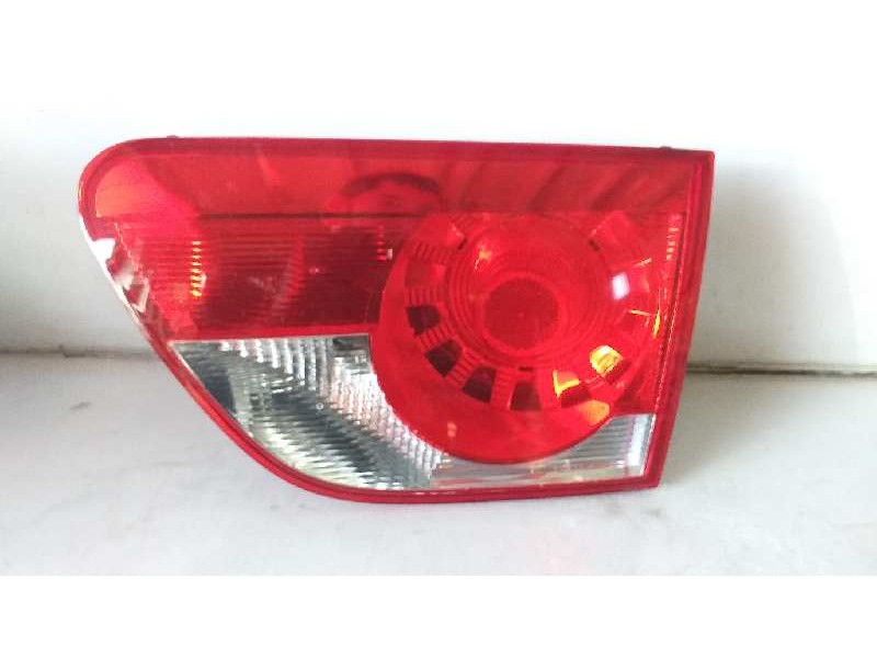 Recambio de piloto trasero derecho interior para seat altea xl (5p5) family referencia OEM IAM  5P8945108B 
