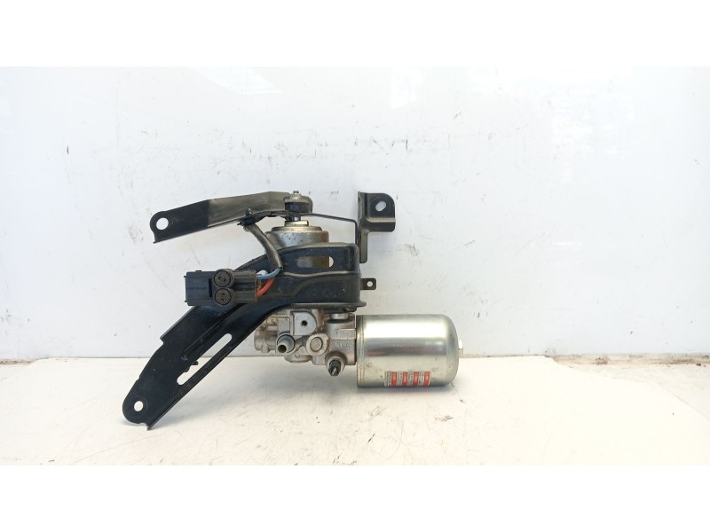 Recambio de bomba freno para toyota rav4 referencia OEM IAM 4707042050  