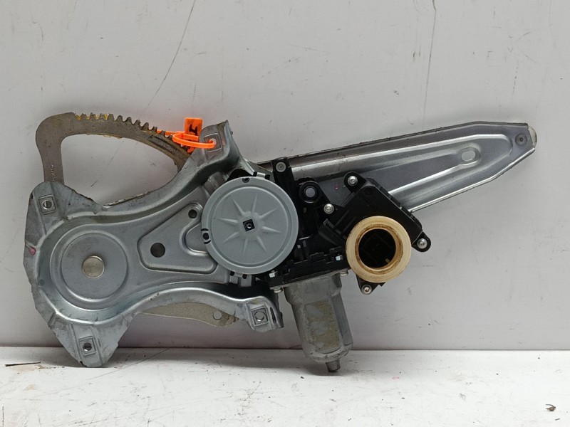 Recambio de elevalunas trasero izquierdo para toyota verso (_r2_) 1.8 (zgr21_) referencia OEM IAM 698400F040  