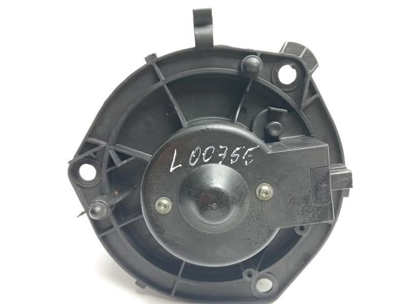 Recambio de motor calefaccion para iveco daily caja cerrada (2006 =>) 2.8 cng referencia OEM IAM 570630200  