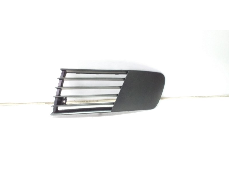 Recambio de rejilla paragolpes izquierda para seat ibiza (6l1) 1.9 tdi referencia OEM IAM ST0332124  