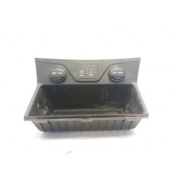 MOLDURA 84631D70004X 