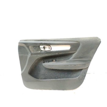 GUARNECIDO PUERTA DELANTERA DERECHA 31479743 