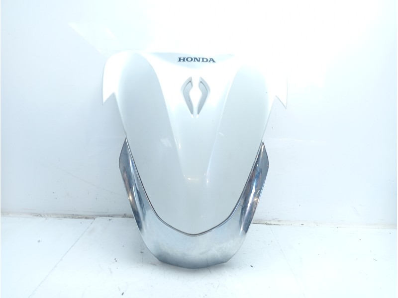 Recambio de moldura para honda sh 125i referencia OEM IAM 64320K01D00ZA  