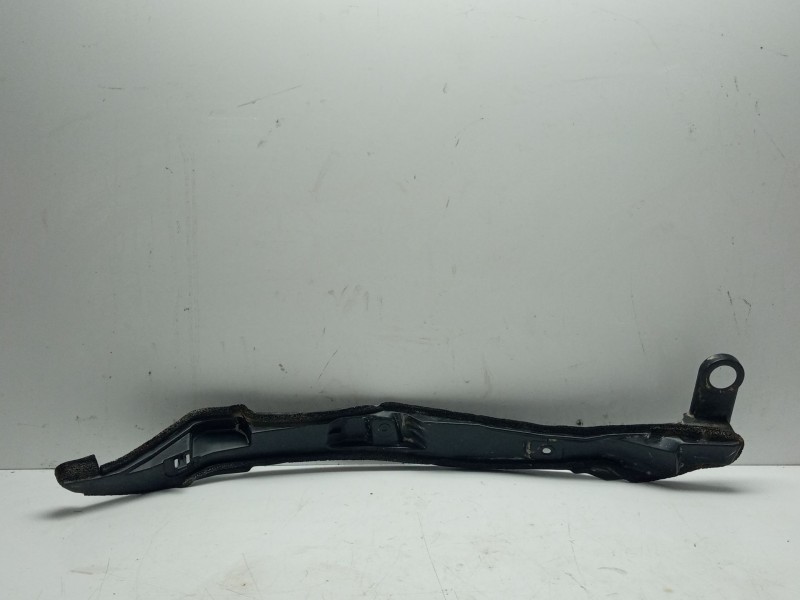 Recambio de moldura para toyota c-hr referencia OEM IAM 53828F4010  