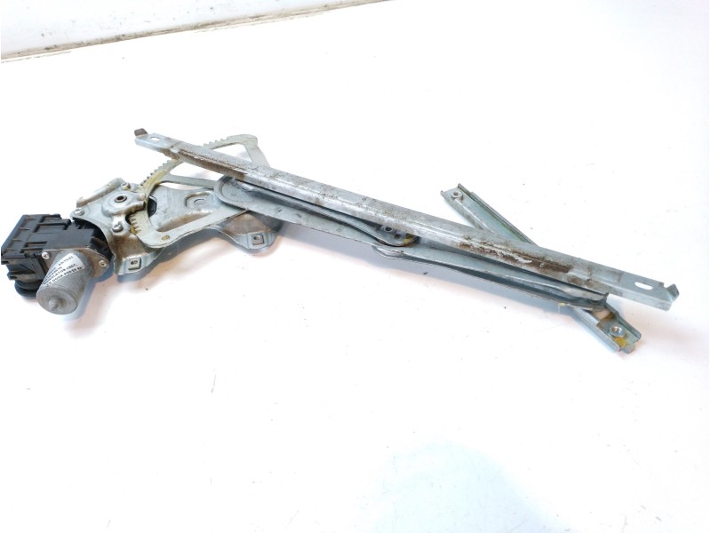 Recambio de elevalunas delantero derecho para toyota c-hr hybrid active referencia OEM IAM 69810F4010  