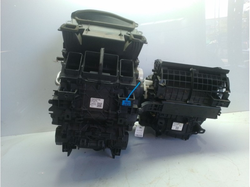 Recambio de calefaccion entera normal para toyota yaris referencia OEM IAM 87130K0050  87050K0080