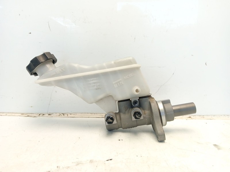 Recambio de bomba freno para hyundai tucson 1.6 cat referencia OEM IAM 58510D7100  