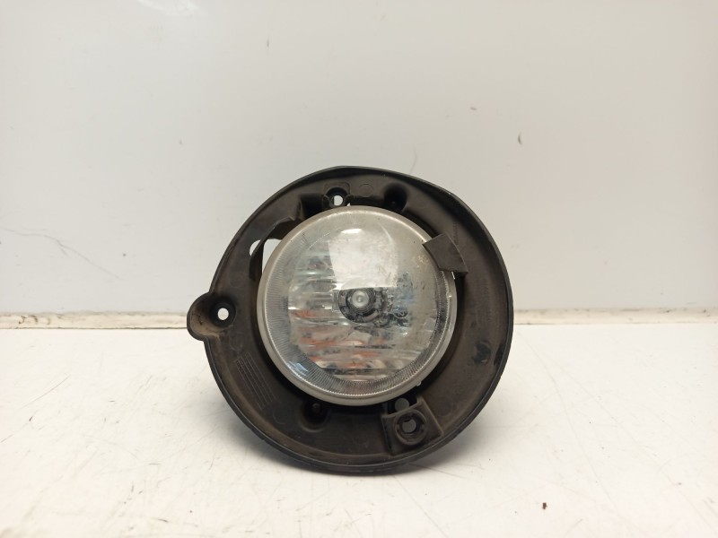 Recambio de faro antiniebla derecho para toyota c-hr referencia OEM IAM 8121002110  