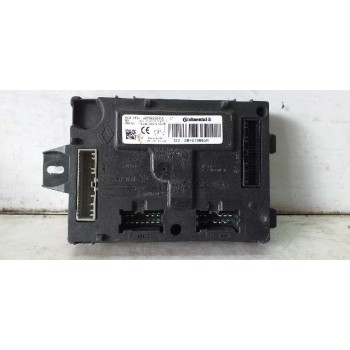 CAJA RELES / FUSIBLES A2C92226605 284B18663R 