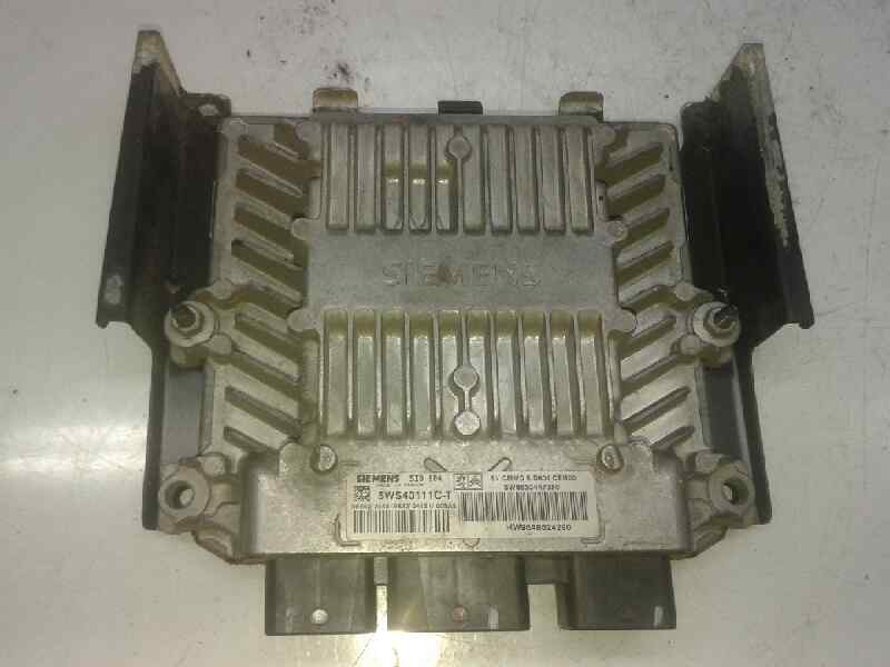 Recambio de centralita motor uce para citroën c2 sx referencia OEM IAM 5WS40111C  
