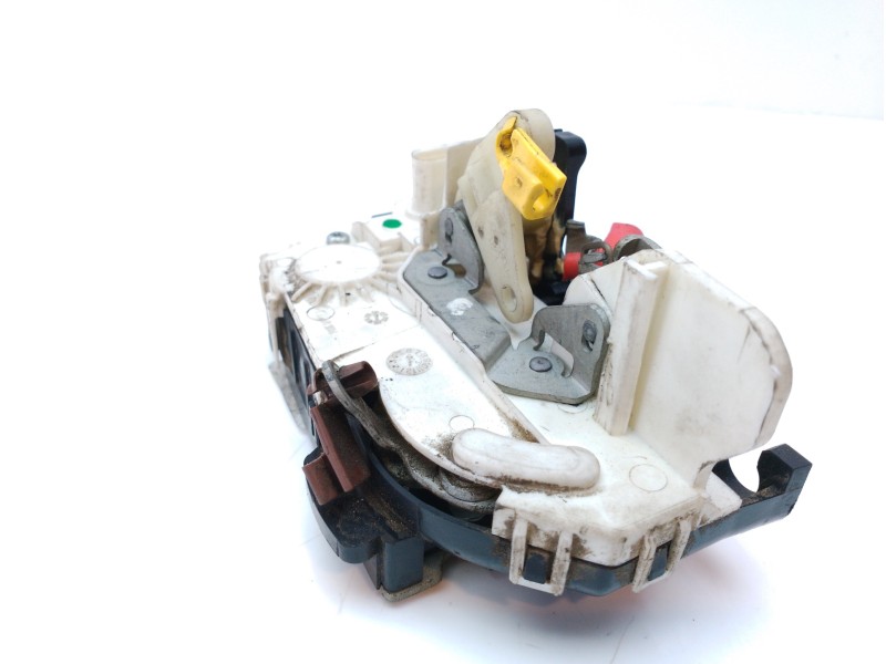 Recambio de cerradura puerta delantera derecha para dodge caliber se referencia OEM IAM 4589416AA  