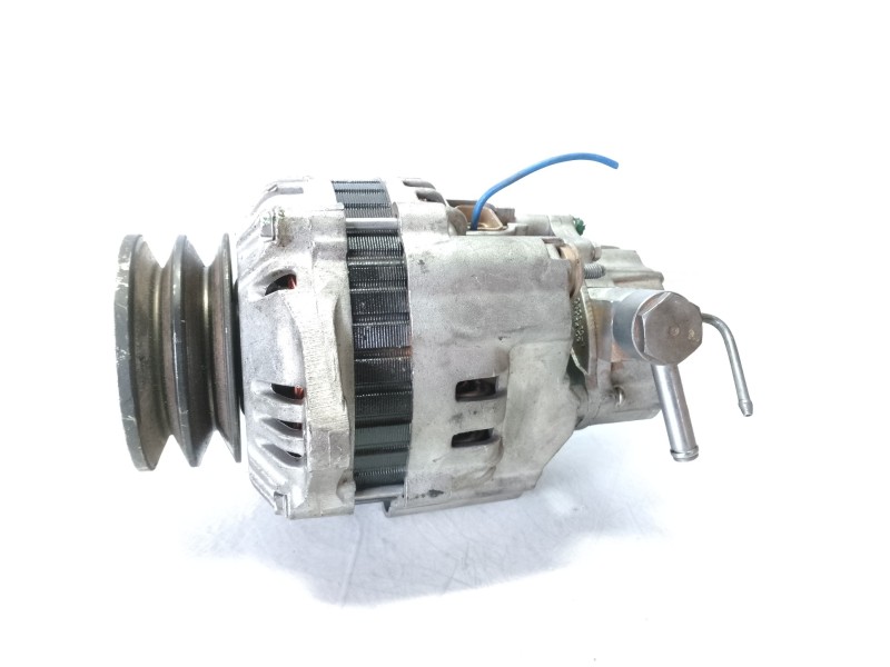 Recambio de alternador para nissan trade 100 caja cerrada, techo elevado referencia OEM IAM LRA01659  