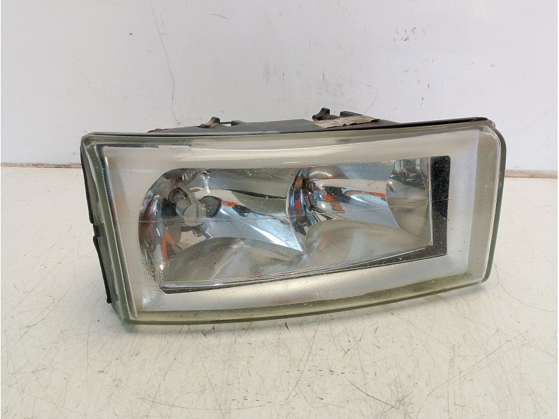 Recambio de faro derecho para iveco daily iv caja/chasis 35c14, 35s14, 35s14 /p referencia OEM IAM 500307754  