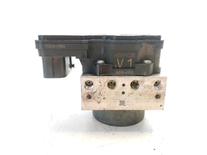 Recambio de abs para toyota c-hr referencia OEM IAM 4405047060  