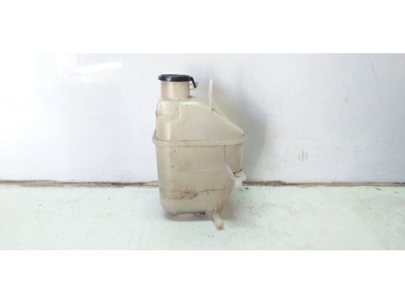 Recambio de deposito expansion para mini r50,r53 16v cat referencia OEM IAM 13777910  