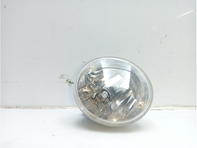 Recambio de faro antiniebla izquierdo para toyota c-hr referencia OEM IAM 8122002110  