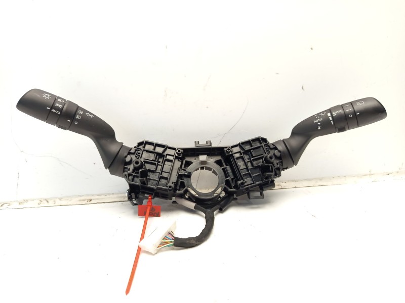 Recambio de mando luces para toyota corolla (e21) referencia OEM IAM 8431911010 8432933090 8465242200