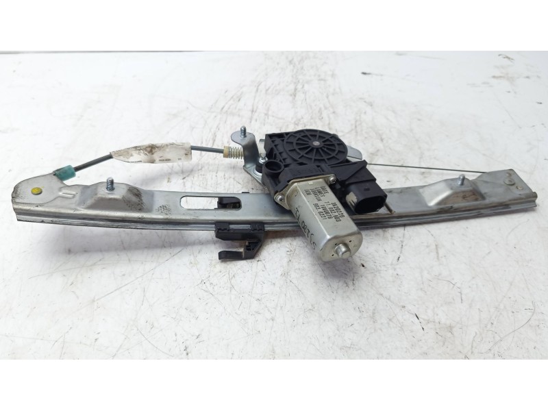 Recambio de elevalunas trasero izquierdo para bmw serie 1 berlina (e81/e87) 118d referencia OEM IAM 51357138467  71002603