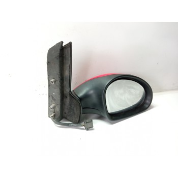RETROVISOR DERECHO E9024142 