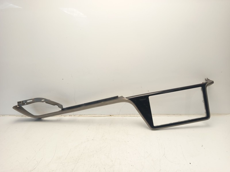 Recambio de moldura para toyota c-hr referencia OEM IAM 55411F4030  