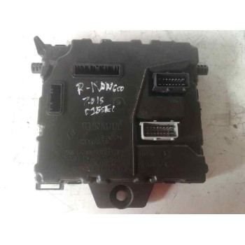 CAJA RELES / FUSIBLES 284B15323R 