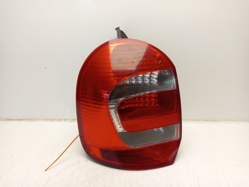 Recambio de piloto trasero izquierdo para renault modus / grand modus (f/jp0_) 1.2 16v (jp0w) referencia OEM IAM 8200658411  