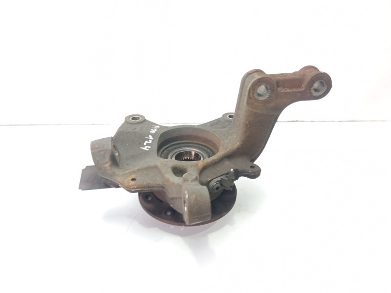 Recambio de mangueta delantera derecha para renault megane iii sport tourer expression referencia OEM IAM 400140080R  