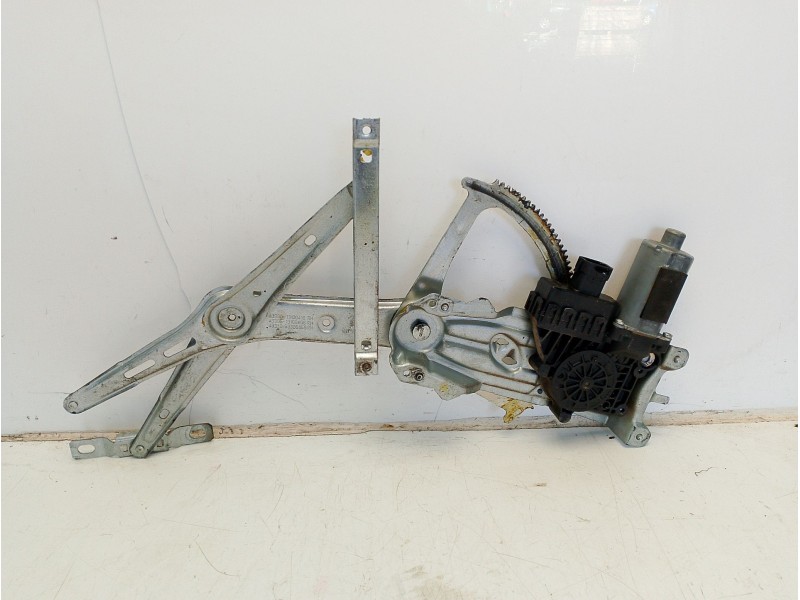 Recambio de elevalunas delantero derecho para opel astra h berlina cosmo referencia OEM IAM 93178696  