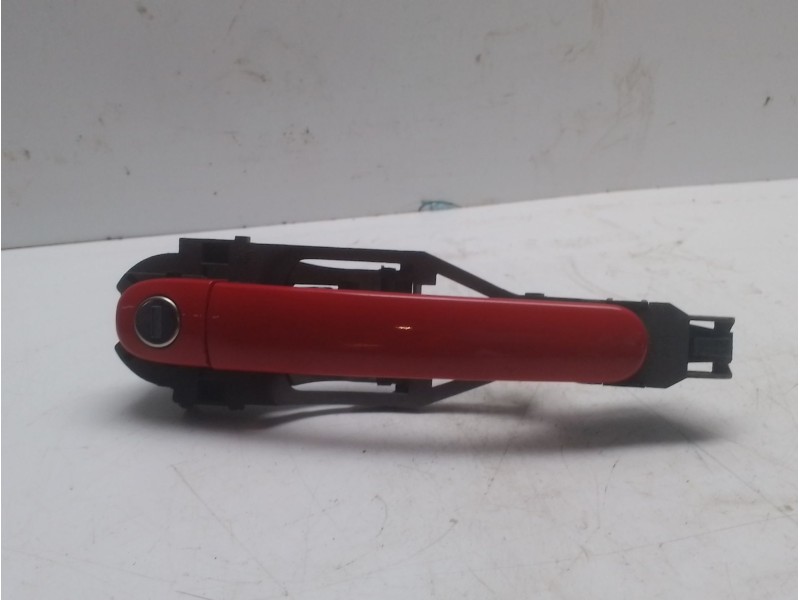 Recambio de maneta exterior delantera izquierda para seat leon (1p1) 1.6 tdi referencia OEM IAM 3B0837207G  