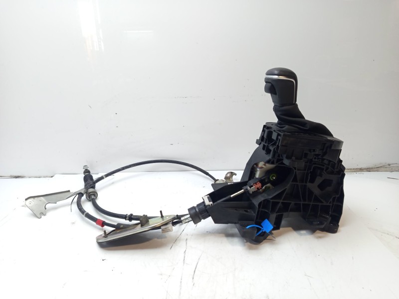 Recambio de selector cambio para toyota yaris referencia OEM IAM 33560F4050  