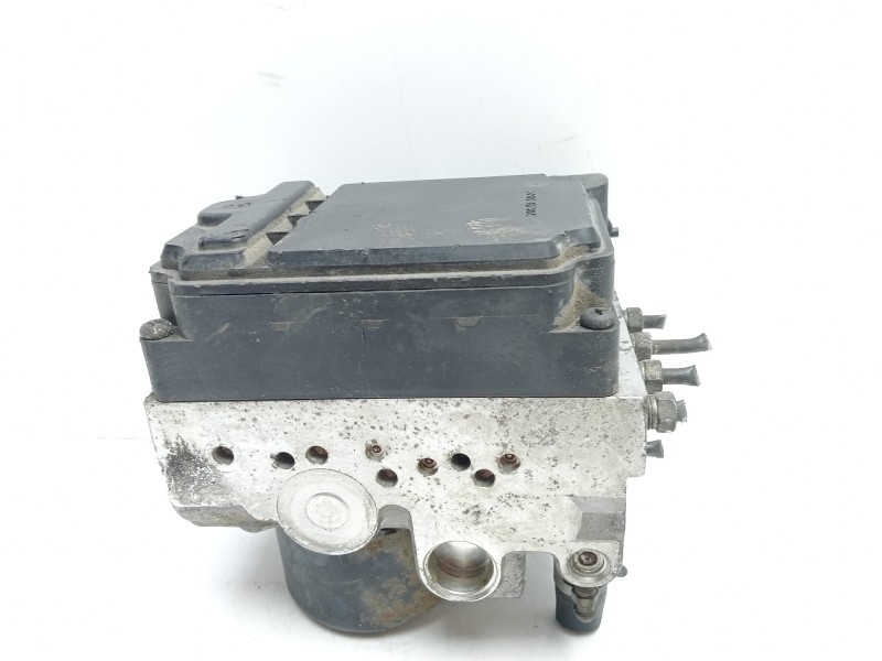 Recambio de abs para lexus is200 (gxe10) 2.0 cat referencia OEM IAM 1338005500 4454053020 