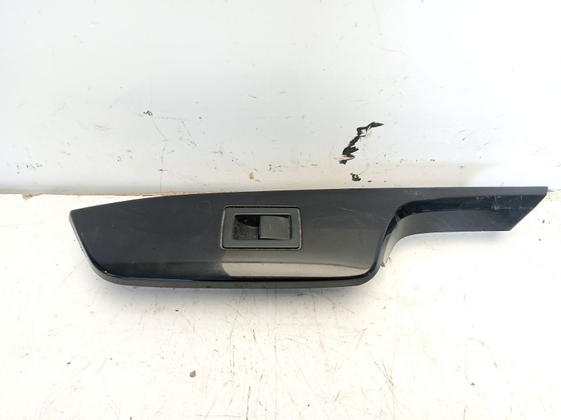Recambio de mando elevalunas delantero derecho para toyota c-hr referencia OEM IAM 84040F4020  