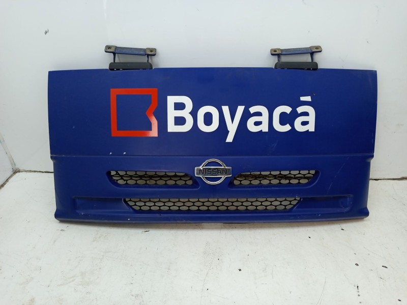 Recambio de capot para nissan atleon atleon referencia OEM IAM   