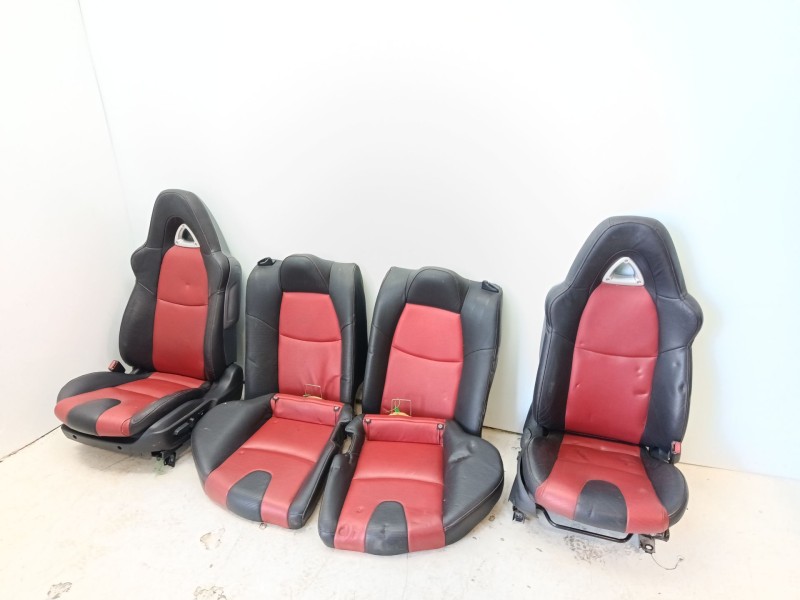 Recambio de juego asientos completo para mazda rx-8 (se) 40th anniversary referencia OEM IAM FE0288180C15 FE0288160A15 / FE0288A