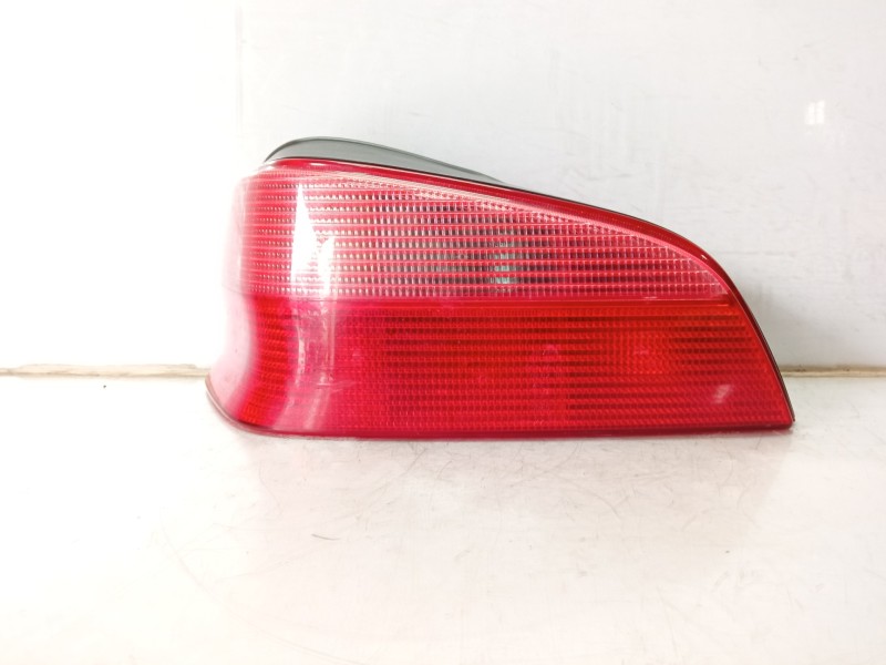 Recambio de piloto trasero izquierdo para peugeot 106 (s1) 1.1 referencia OEM IAM 1284528 345348 