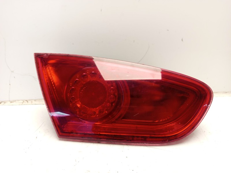 Recambio de piloto trasero izquierdo interior para seat leon (1p1) 1.6 tdi referencia OEM IAM 1P0945107F  