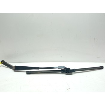 BRAZO LIMPIA DELANTERO IZQUIERDO A2048200944 