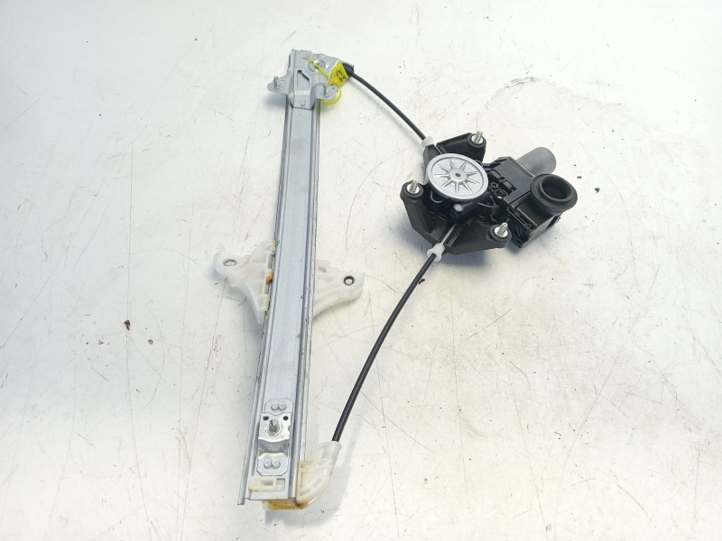 Recambio de elevalunas delantero izquierdo para toyota yaris active referencia OEM IAM 69820K0010  