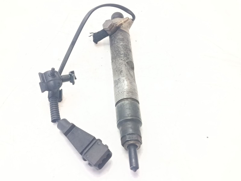 Recambio de inyector para seat leon (1m1) signo referencia OEM IAM 028130202P  38130202B