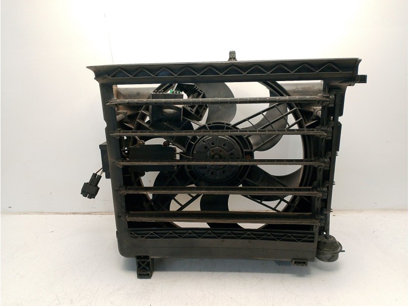 Recambio de electroventilador para bmw 3 compact (e46) 320 td referencia OEM IAM 17117801423  