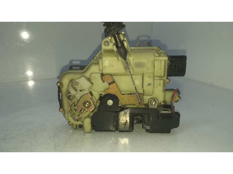 Recambio de cerradura puerta delantera izquierda para seat ibiza (6j5) reference referencia OEM IAM PA66GF30  