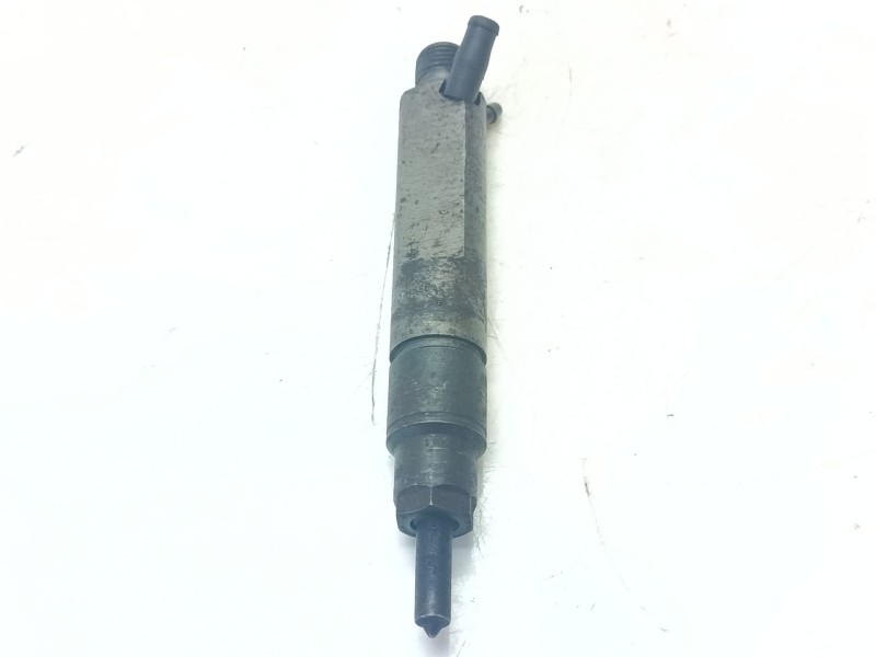 Recambio de inyector para seat leon (1m1) signo referencia OEM IAM 028130202P  38130202B