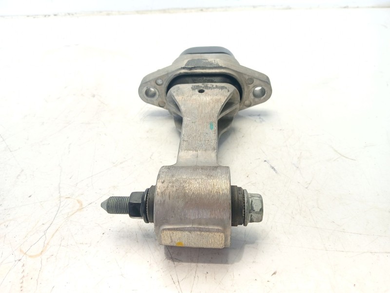 Recambio de soporte motor para kia ceed sportswagon referencia OEM IAM 21950J3000  