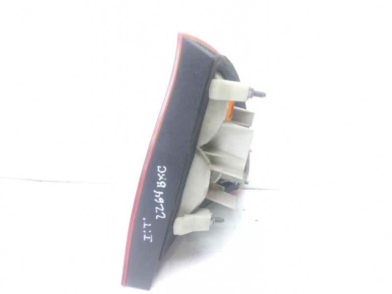Recambio de piloto trasero izquierdo para bmw serie 3 touring (e46) 330d referencia OEM IAM 63216905627  